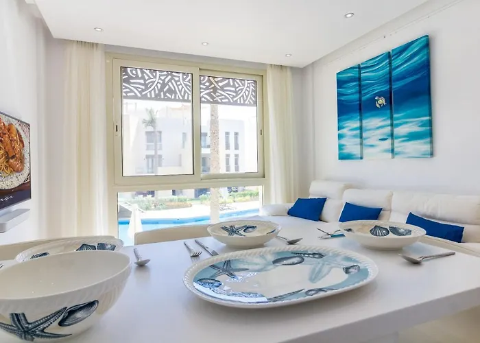 Ollystays Mangroovy Seaview 1br, & Pool Free Access! Red Sea Appartement *