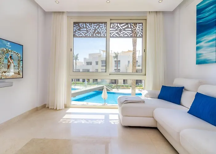 Ollystays Mangroovy Seaview 1br, & Pool Free Access! Red Sea Appartement Hurghada